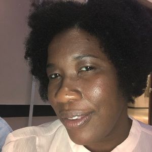 Meet your Posher, Janelle